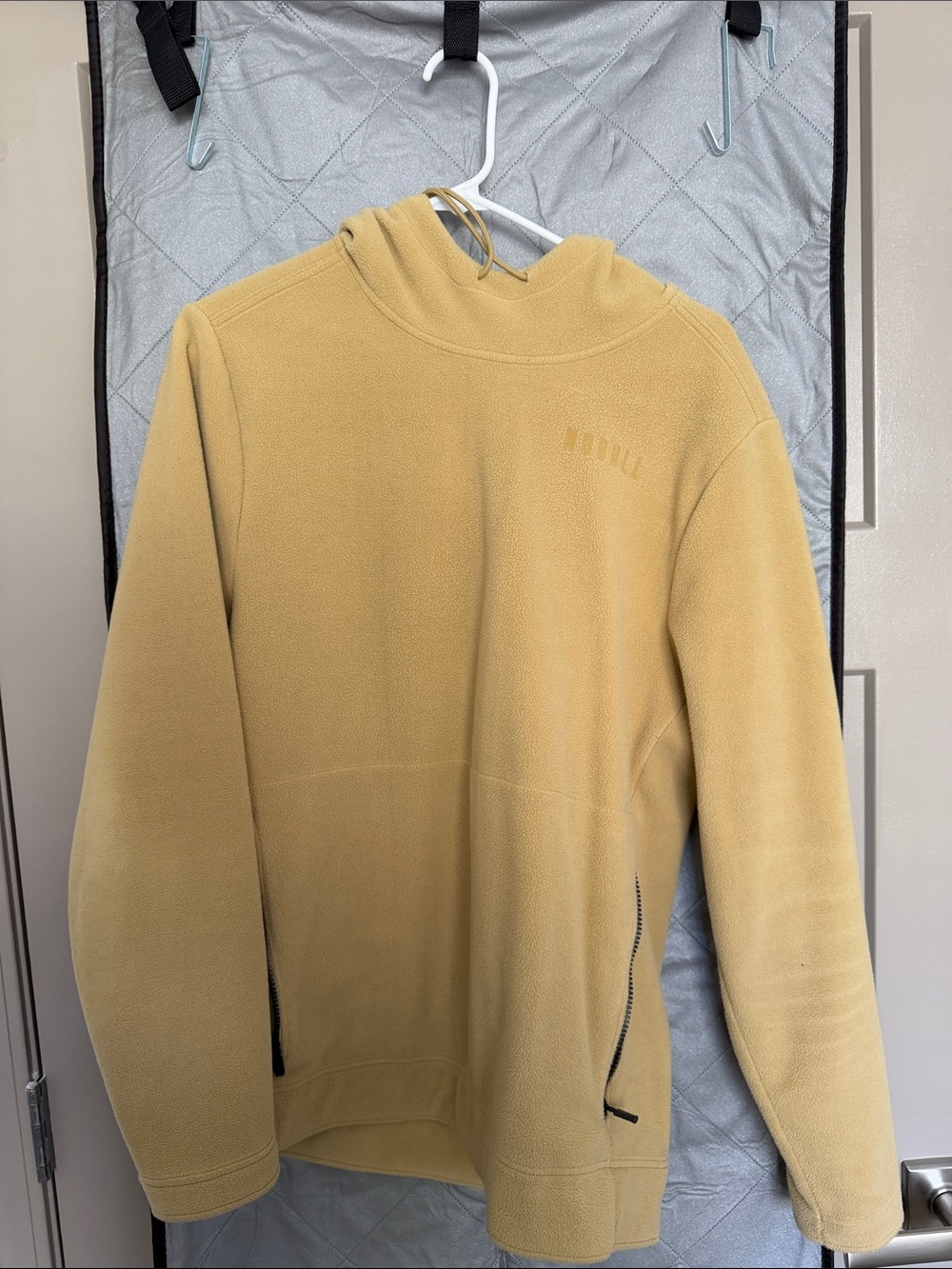 NOBULL Men’s Crewneck Fleece Sweater - Tan